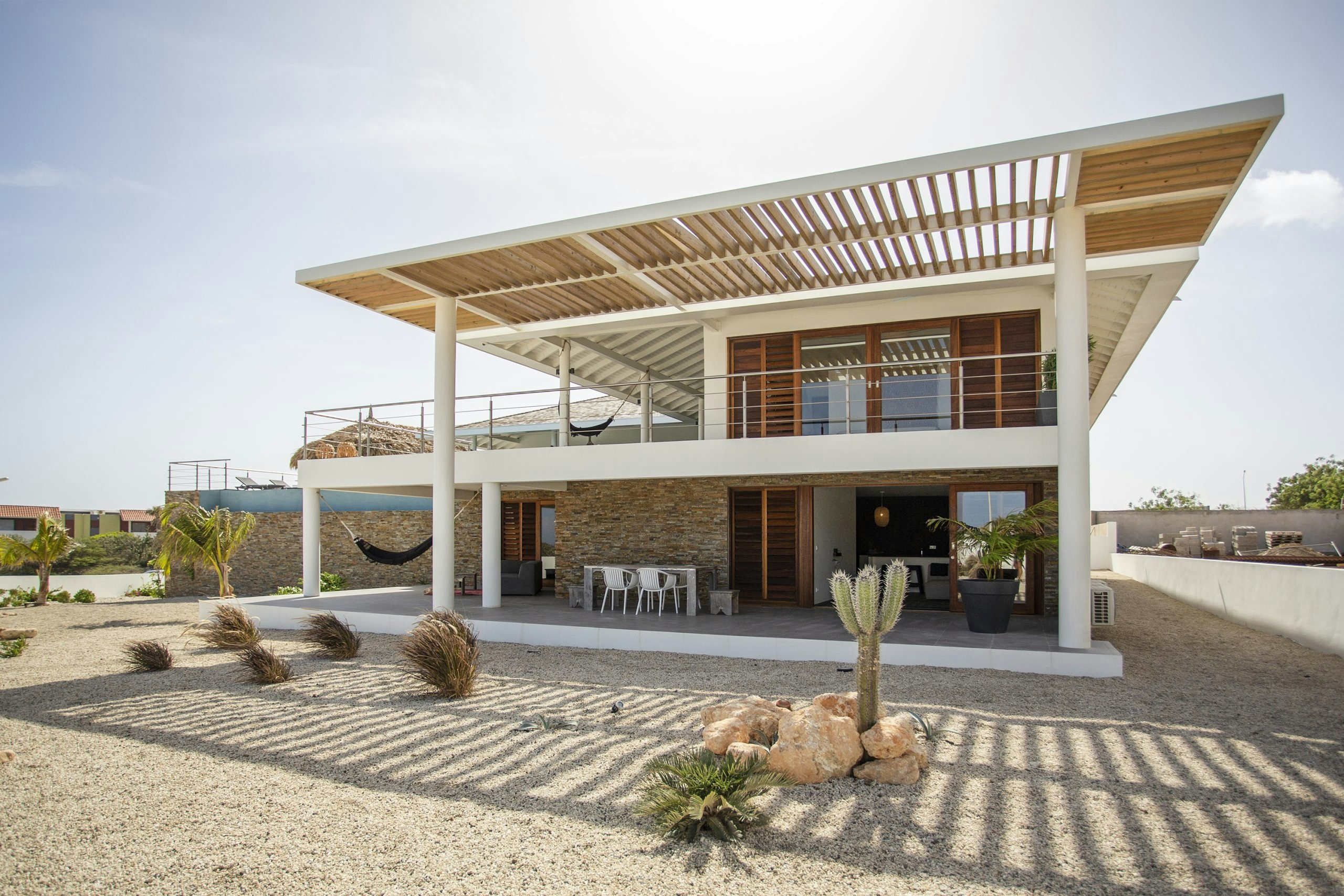 Tropische villa Curacao, Modern tropisch, Ibiza stijl, Tropen woning, STATE